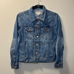 🩵J. Crew Women’s Classic Denim Jacket Sz S Style H5593